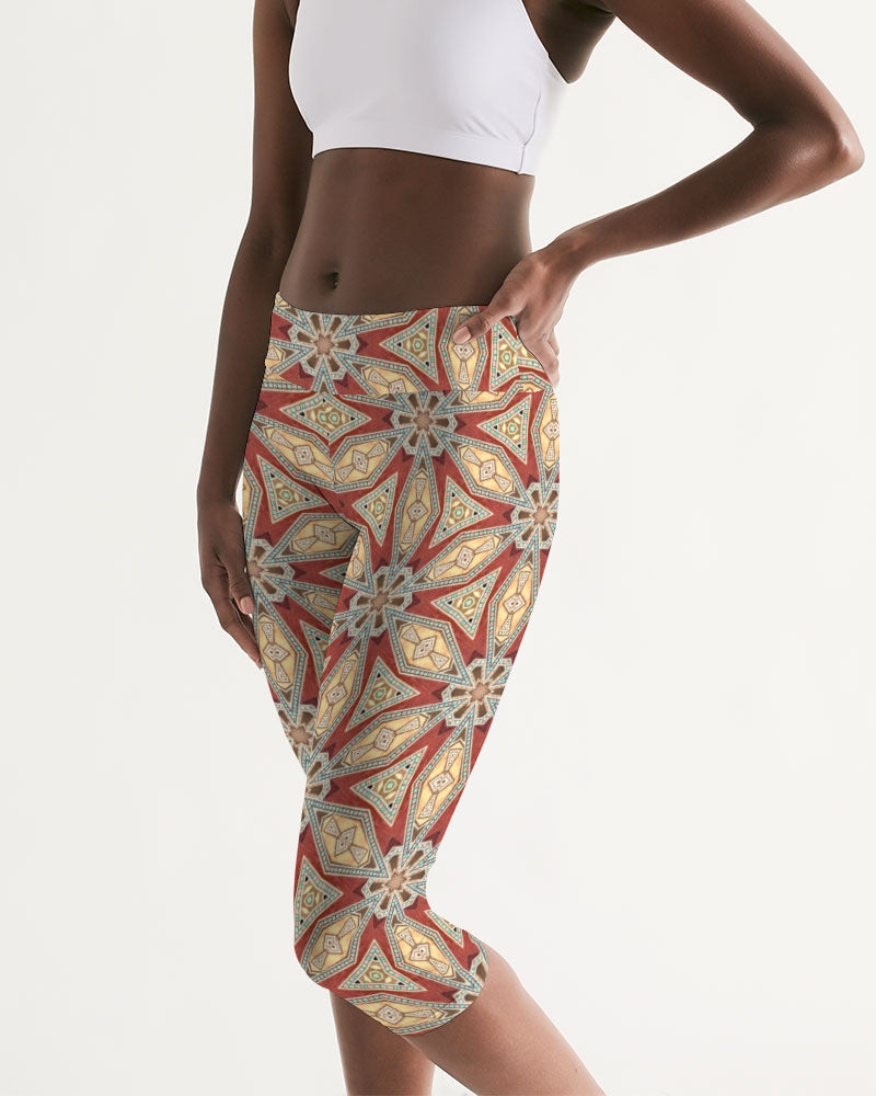Red Geometric Stars Women's Mid-Rise Capri