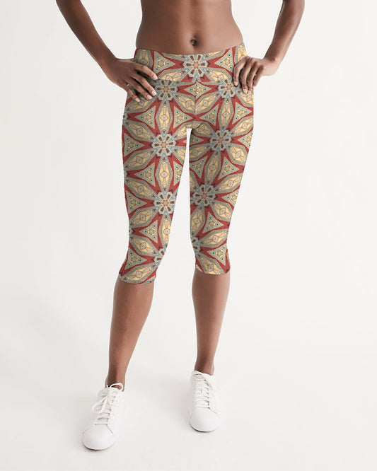 Red Geometric Stars Women's Mid-Rise Capri
